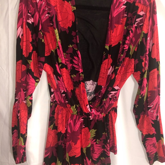 ZARA - Floral Low Neck Blouse - Picture 2 of 3
